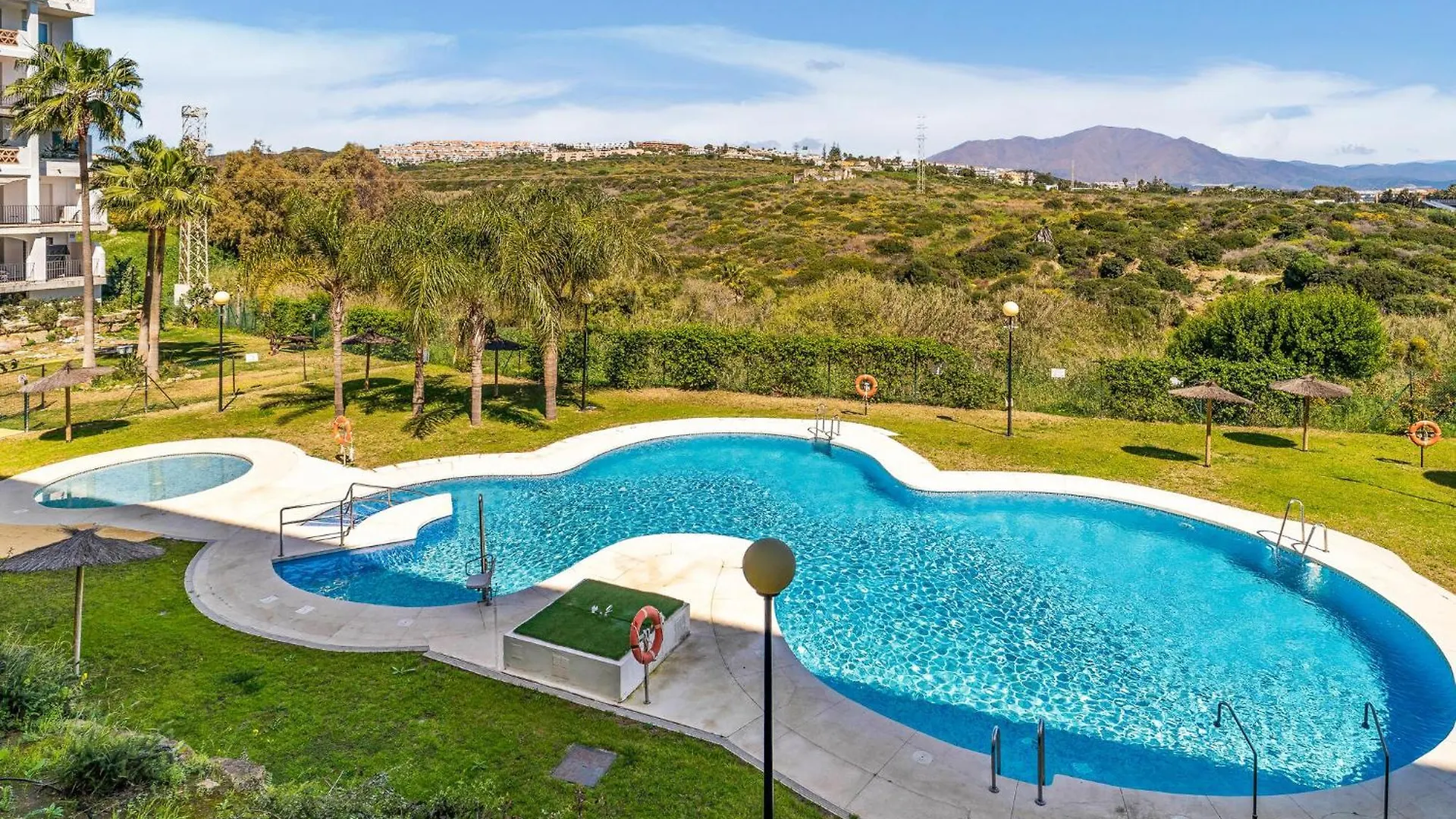 Hills Duquesa Apartment Manilva