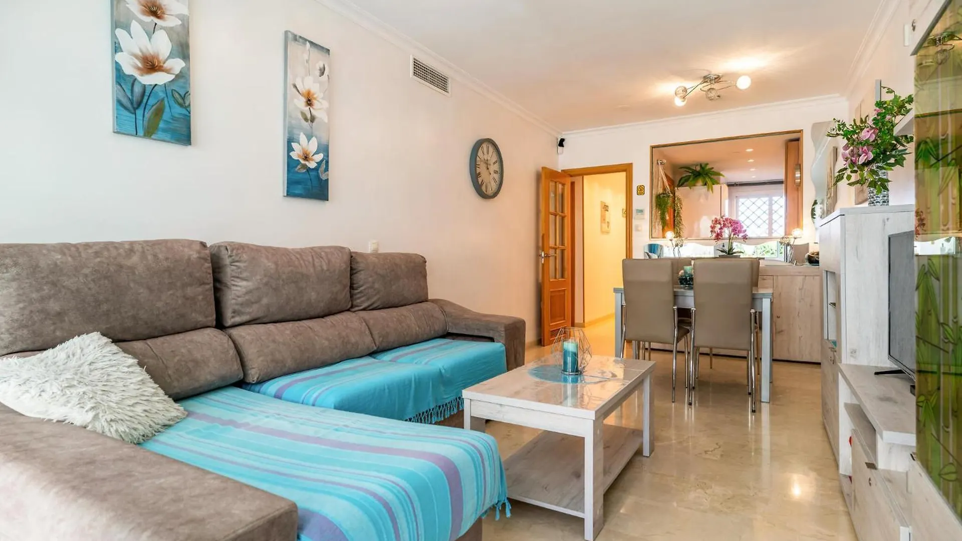 Hills Duquesa Apartment Manilva