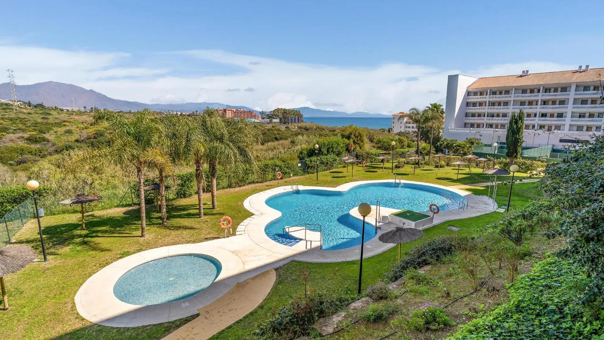 Hills Duquesa Apartment Manilva