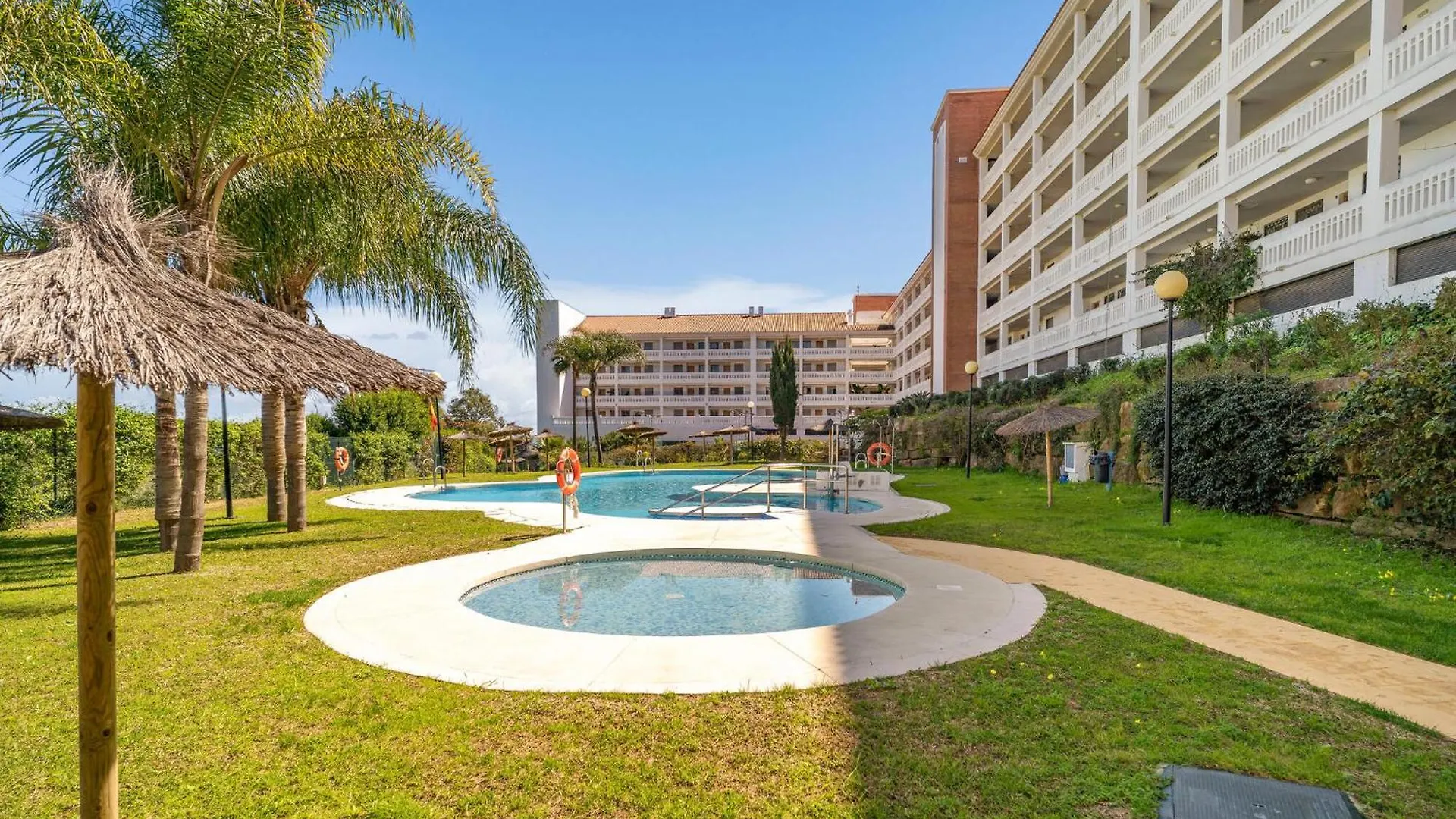 Hills Duquesa Apartment Manilva Spain